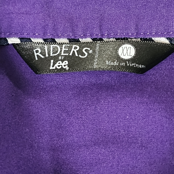 RIDERS BY LEE Women's Easy Care Woven  Button-down Shirt Purple  XXL - Picture 6 of 6